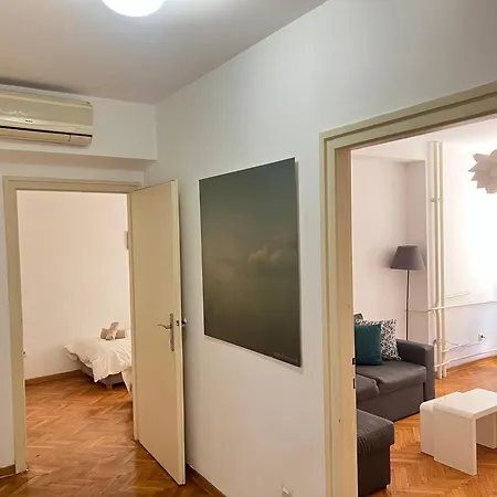 Cozy Apartment